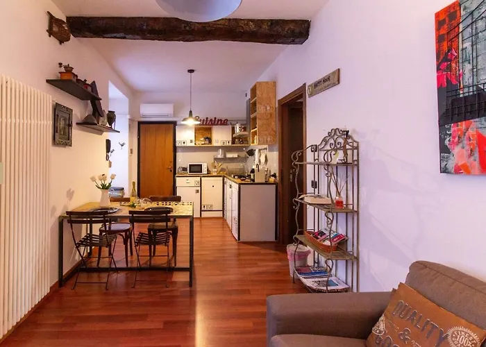 Piazza Volta Apartmán